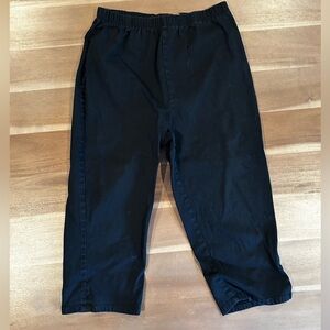 KAYO Women’s Black Capris